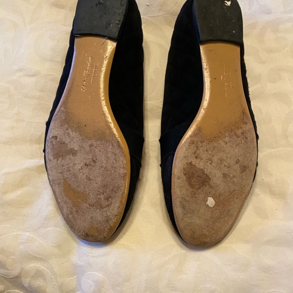Ferragamo Velvet Shoes - Picture 2 of 4